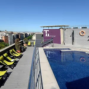 Otel Universal, Barselona